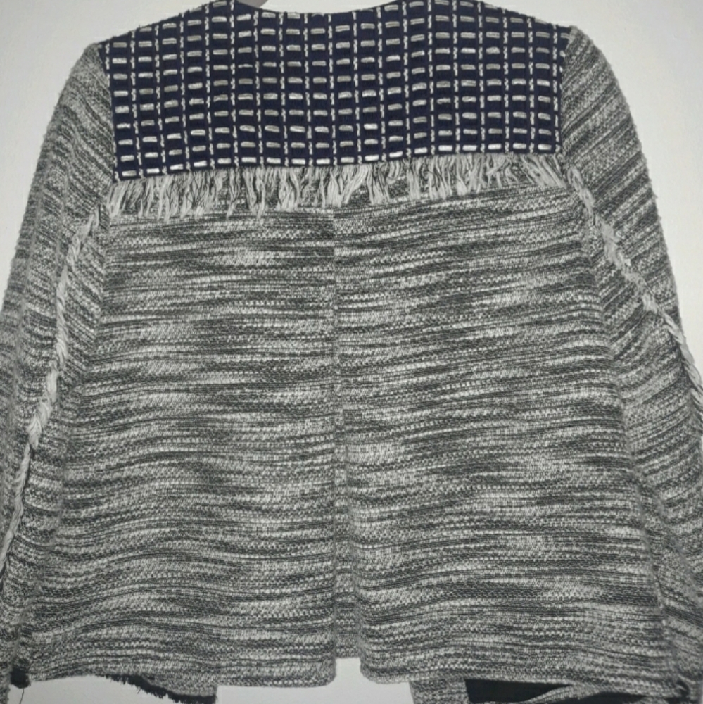 Fringed Blazer Top - Picture 4 of 4